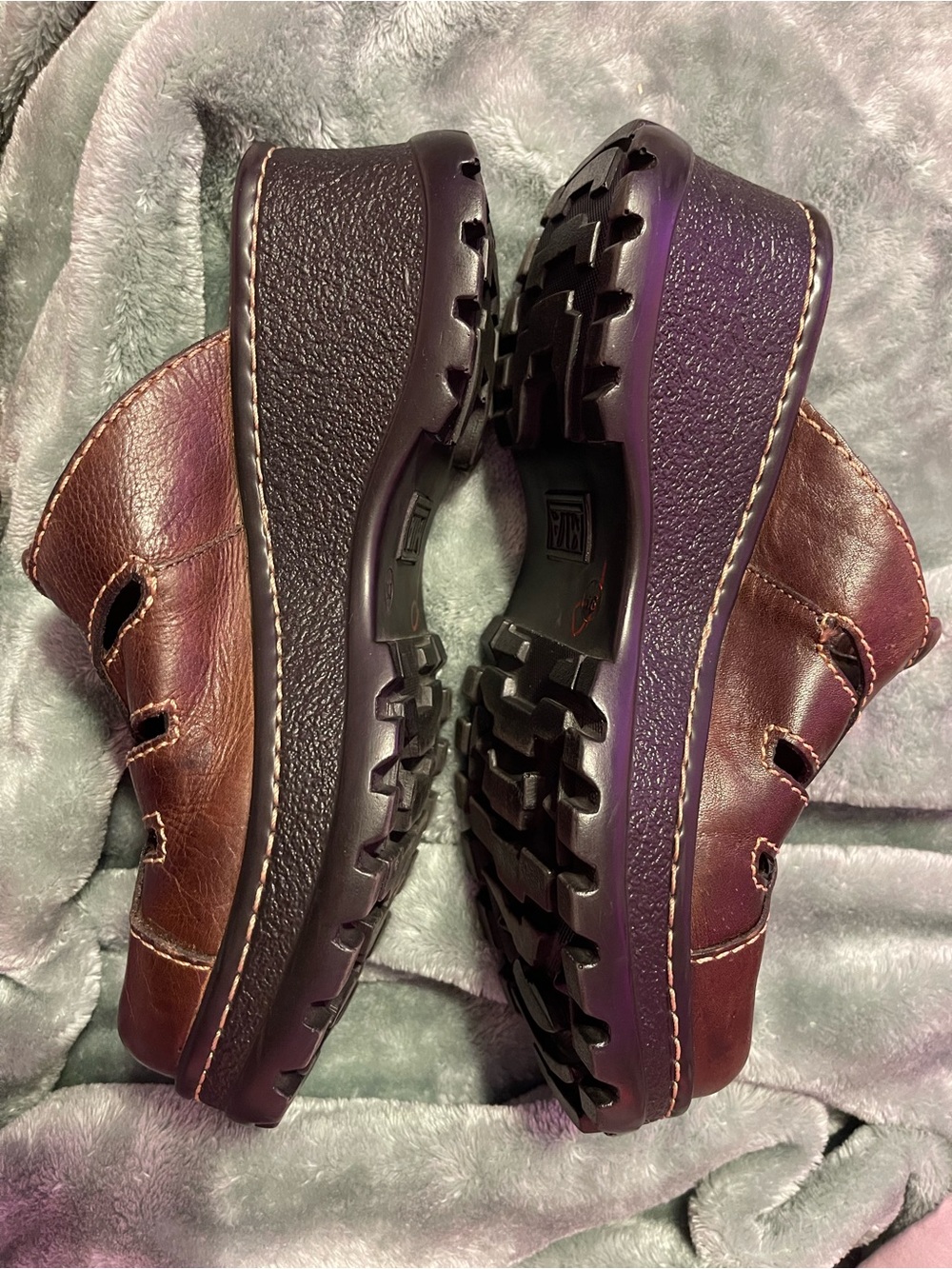 MIA Clogs - Picture 3 of 8